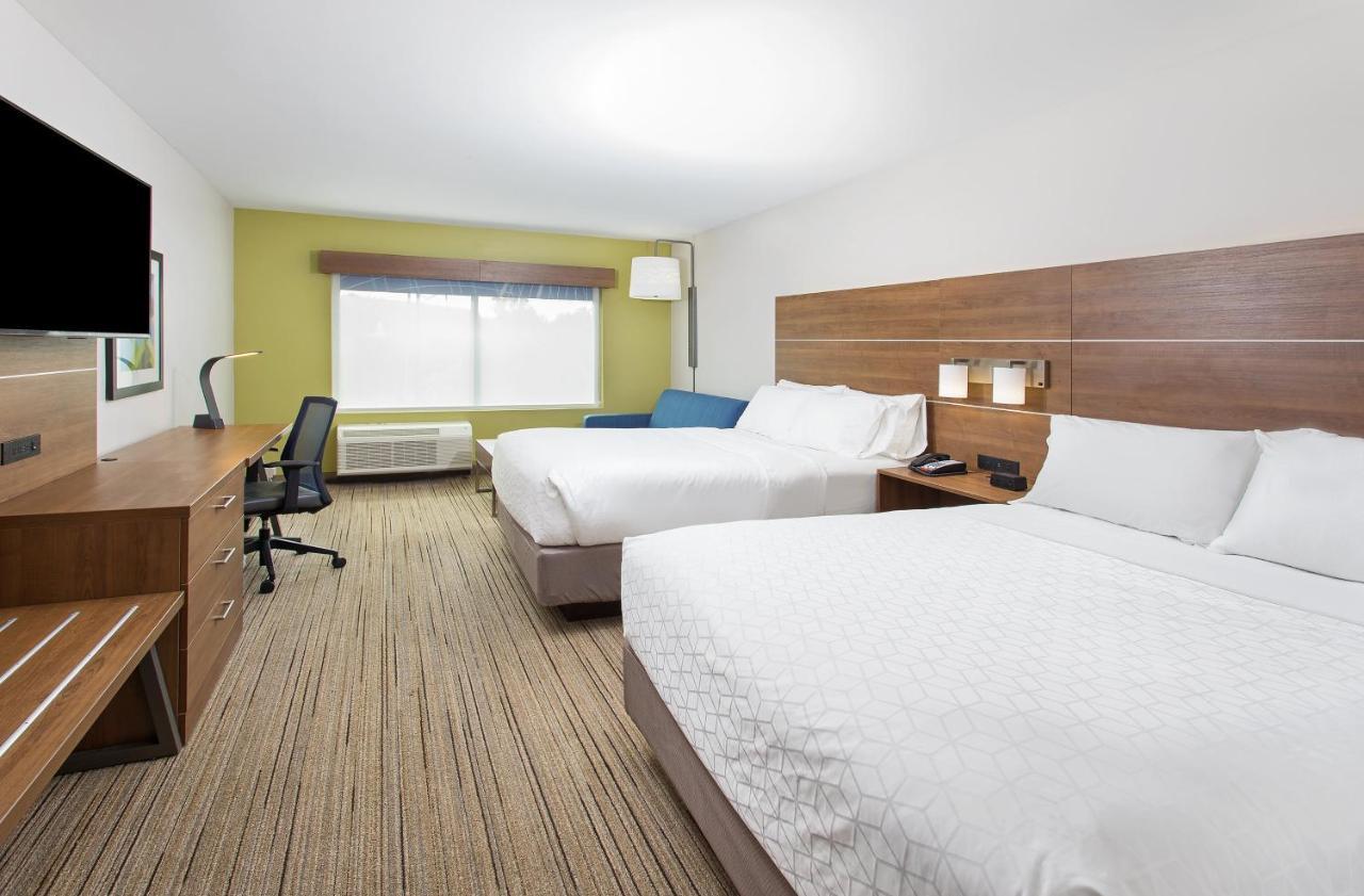 Holiday Inn Express Williamsburg By Ihg Екстериор снимка