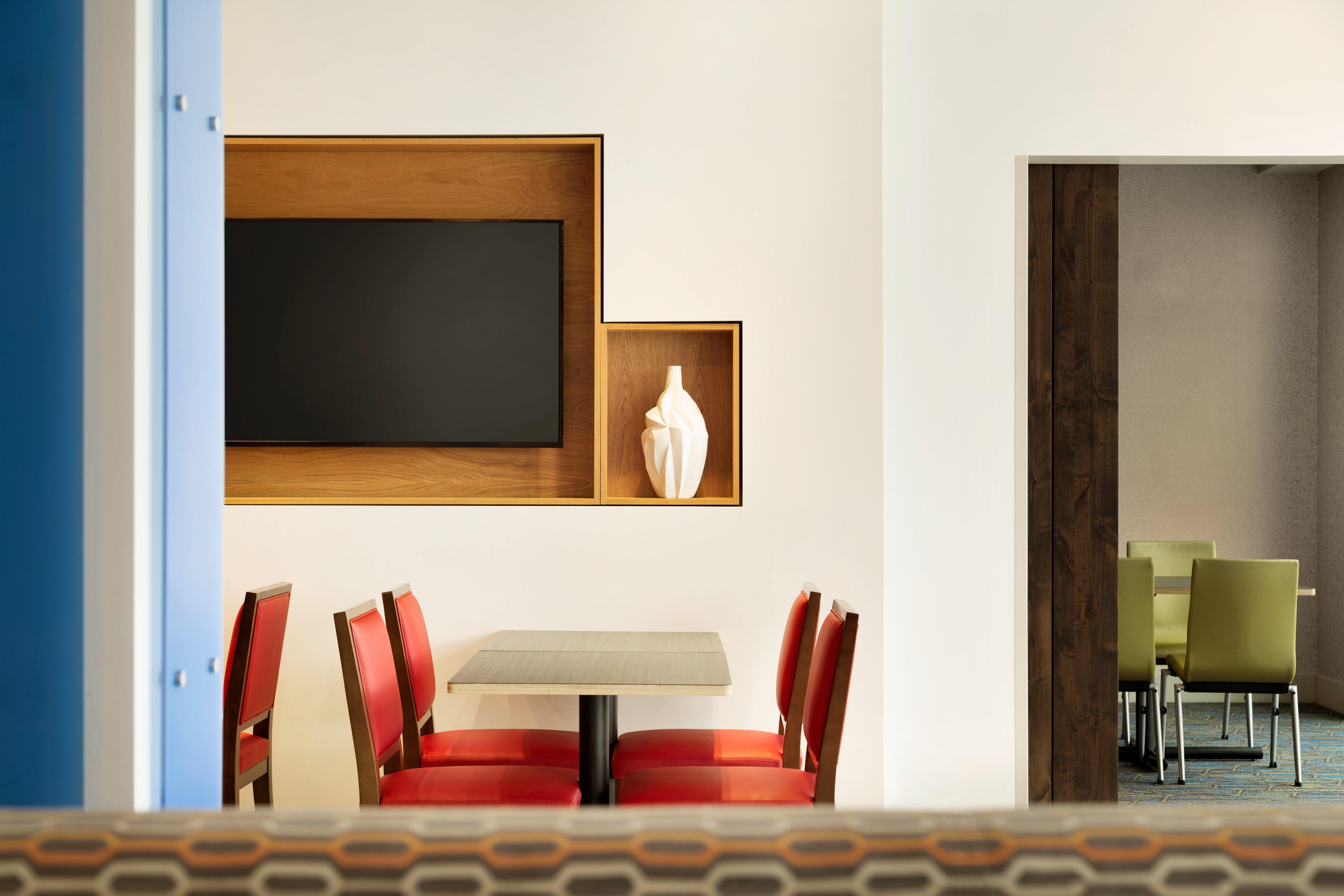 Holiday Inn Express Williamsburg By Ihg Екстериор снимка